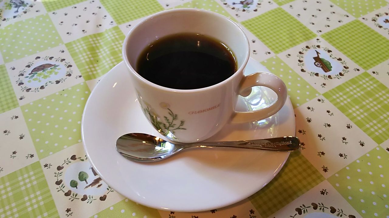 五条川近くにある岩倉のお花屋さんでまったりティータイム 花小径 シージャの食べ歩きブログ 東海まち巡りグルメ ツゥレポ