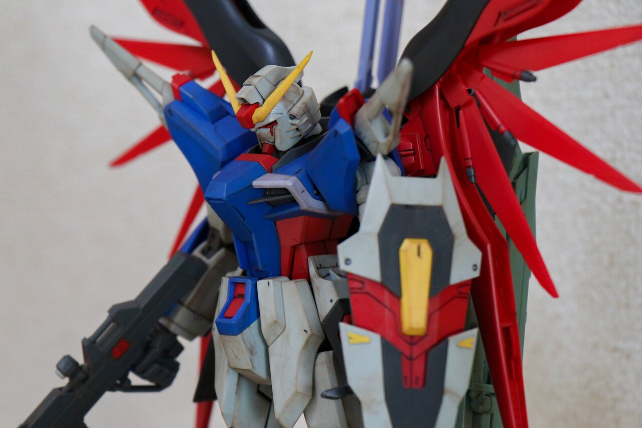 ガンプラ作って汚し塗装というのをやってみた 逆に