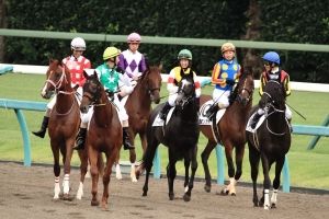 【競馬】　藤田菜七子が美浦の騎手連中にモテモテな件