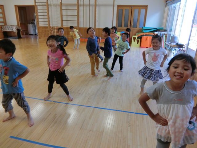 年長さんイキイキタイム 相撲遊び 八雲マリア幼稚園日記