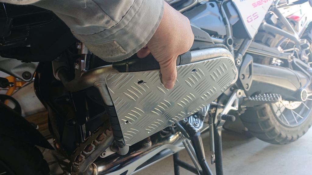 エンジンガードプロテクター自作してみた Bmw R10gs Advを楽しもう Masakoライダーの記録