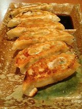 ギョーザ 380円