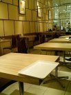 Deli cafe 店内