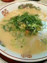 花京 こってり背脂中華そば(600円)