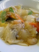 一芳亭 八宝菜(570円)