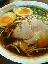 ラーメン(550円)