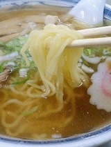 共進軒 ラーメン 390円