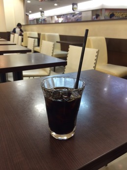 hollys cafe (2)