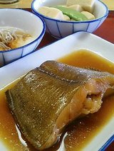 明石二見食堂 カレイ煮