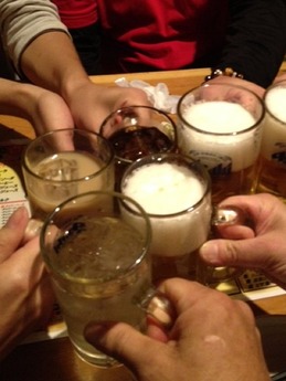 僚華 乾杯