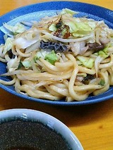 たまちゃん ホルモンうどん 600円