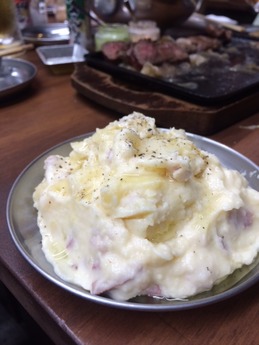 肉家まるまさ ポテサラ