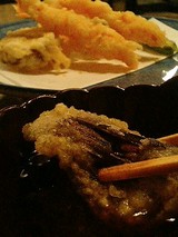 魚伊 天ぷら盛り合わせ(1050円)