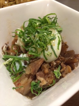 喃風本店 温玉すじこん (1)