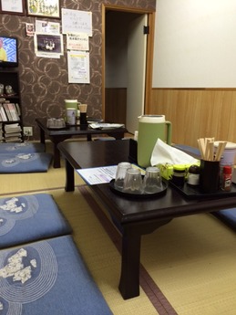 松家食堂 店内