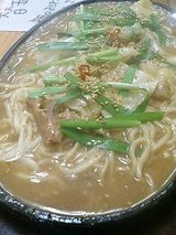 博多天神旗 焼きとんこつ(850円)
