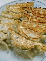 焼き餃子(280円)