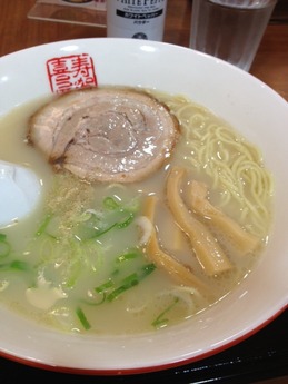 寿がきや 白ラーメン 530円