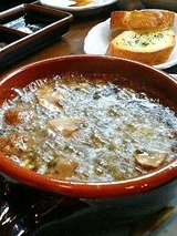 曳馬野 肝とマッシュルームのアヒージョ 850円