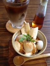 チャルマ ほうじ茶と白玉の和風プリン 500円