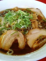 らーめん屋敷 屋敷らーめん 530円