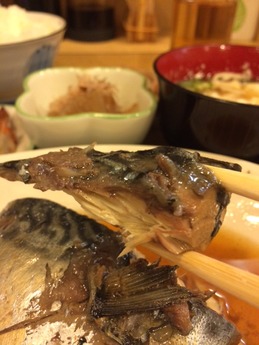 かれん 煮魚定食 800円 (2)