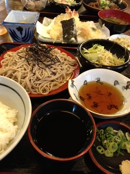 ふく泉 天ぷら定食 1100円