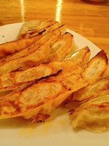 古屋 ギョーザ(340円)