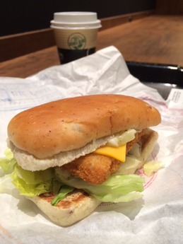 バーガーキング フィッシュサンドセット 390円 (1)