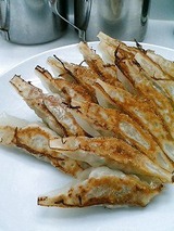 味楽 餃子1人前300円