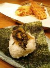 うどん亭 瀬戸香 麦飯おにぎり高菜(200円)ちくわ天ぷら(120円)
