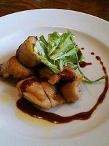 ピエーノ ディ ソーレ 熟鶏のグリル(ココアのソース)