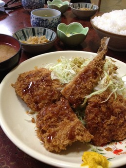 うな達 フライ盛合せ