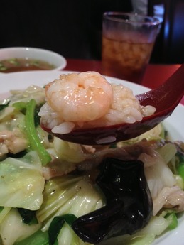 紅宝石のランチ 中華丼
