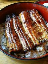 うなぎ丼(1575円)