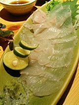 平目のお造り(900円)