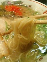 七星 とんこつラーメン(580円)2