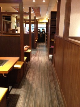喃風須磨パティオ店 店内