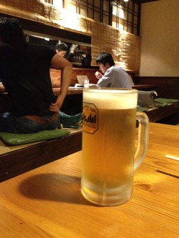 ひゃくたろう 店内