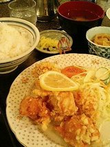 月ヶ瀬 唐揚げ定食(700円)