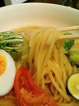 商品企画開発室 冷やし出汁で食べる麺 480円