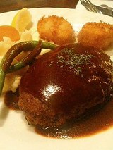 和風ハンバーグとホタテフライのランチ