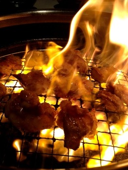 南大門 燃えよホルモン
