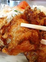 シャープ軒 若鶏からあげ(600円)