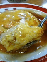 東来春 天津飯850円