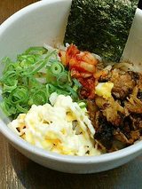麺処かめや チャーシュー丼(200円)