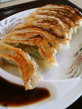 喜天華 大判餃子 315円