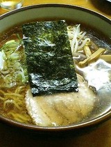 成屋 支那そば 650円