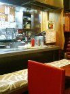 伝説のたこ焼 店内
