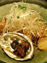 アワビときのこもやしそば(1880円)